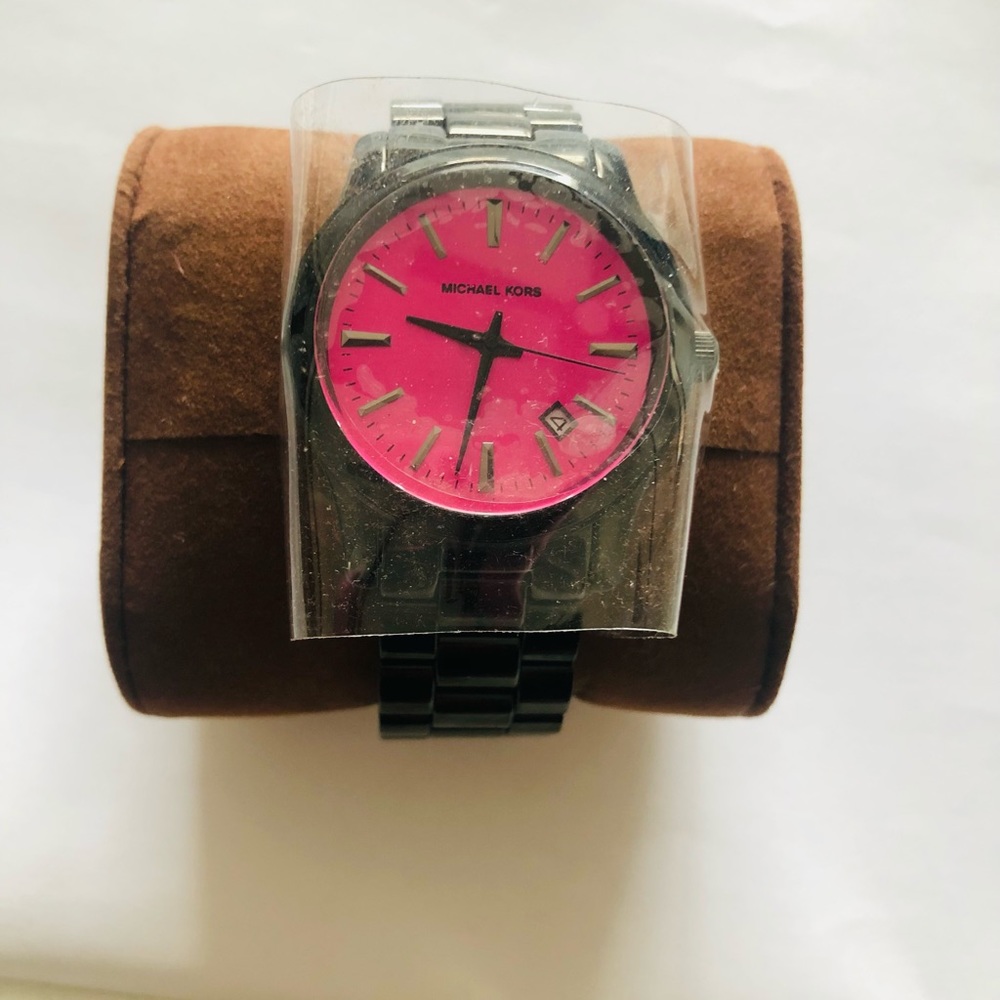 New Michael kors watch